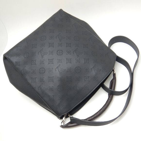 Louis Vuitton Mahina Babylon PM Shoulder Bag Noir Black - Picture 3 of 8